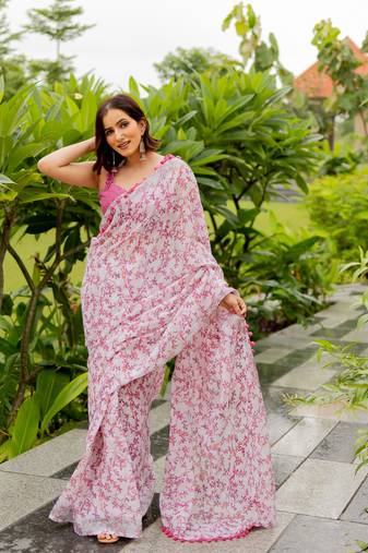 White cotton blend leaf print pom pom lace border saree with unstiched blouse piece