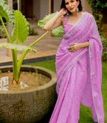 Pink cotton blend floral print crochet lace border saree with unstiched blouse piece
