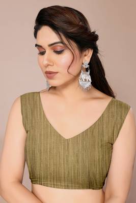 Maroon chiffon floral print stripes print saree with unstiched blouse piece 5