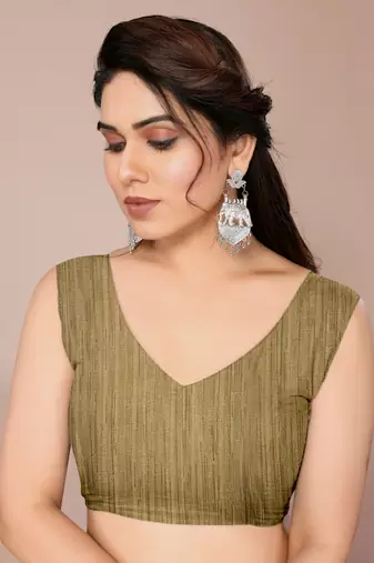 Maroon chiffon floral print stripes print saree with unstiched blouse piece