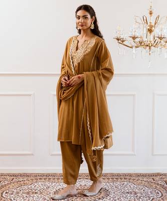 Brown anti fit anarkali suit set 1