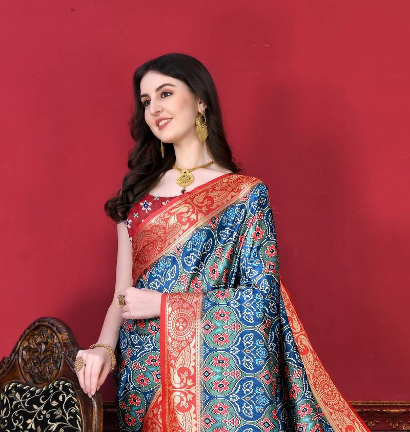 Navy Blue Paithani Silk blend Printed Saree 