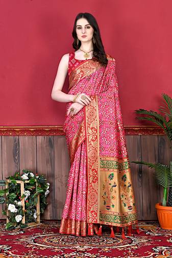 Pink Paithani Silk blend Printed Saree 
