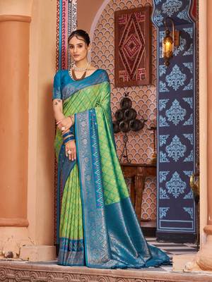 Green Banarasi Style Soft Silk blend Zari Border & Threads work Saree With Blouse 2