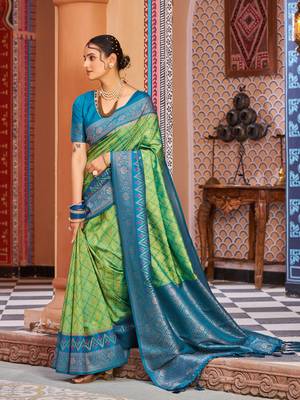 Green Banarasi Style Soft Silk blend Zari Border & Threads work Saree With Blouse 3
