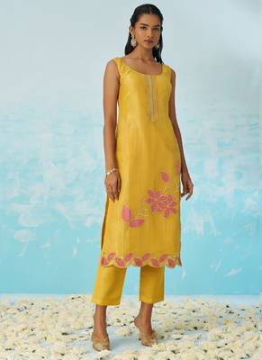 Yellow silk embroidered deigner salwar suuit 4