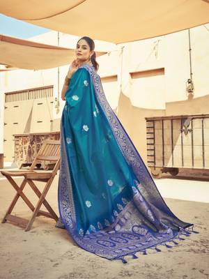 Teal Elegant Silk Blend Festive Wear Thread Work Beautiful Border Saree With Blouse 3