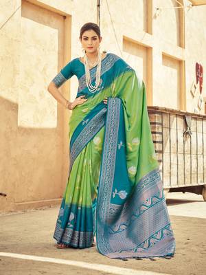 Green Elegant Silk Blend Festive Wear Thread Work Beautiful Border Saree With Blouse 1
