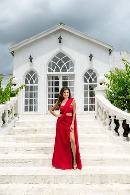 pre draped red skirt slit saree 1