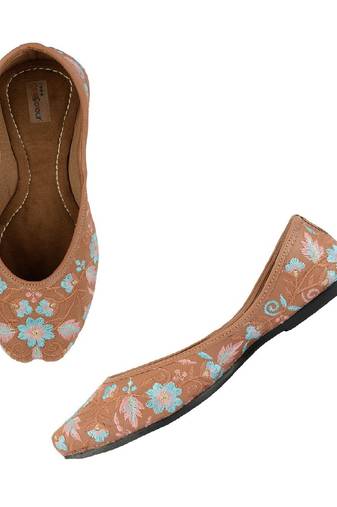 Cushioned brown floral flats