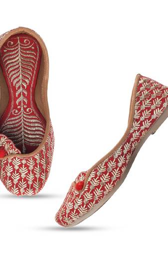 Cushioned embroidered ruby red flats