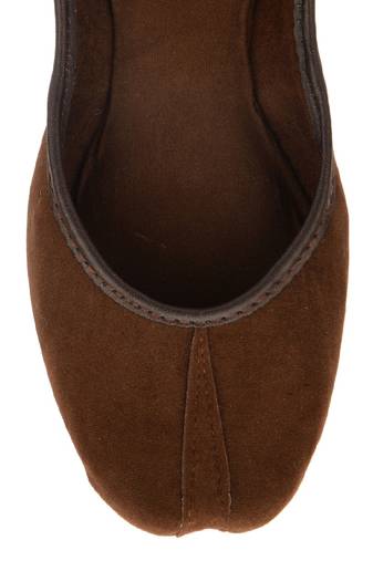 Basic suede  brown flats