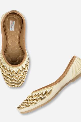 Gold zigzag flats