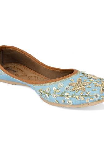 Firoji dabka flats