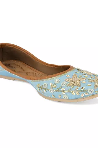 Firoji dabka flats