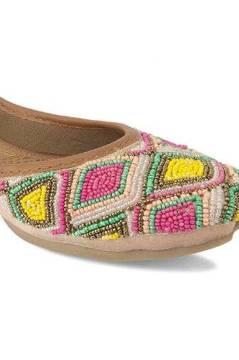 Pink multicolor colour pearl flats