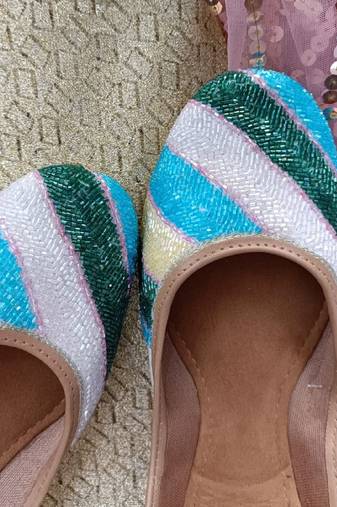 White multicolor sleek pearl flats
