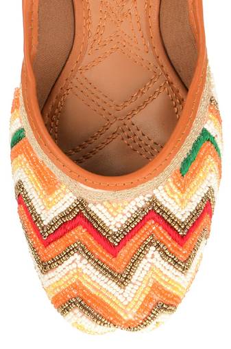Multicolor pearl chevron flats