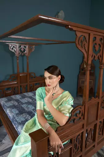 Sea Green Organza Ethnic Motifs Thread Design Zari Saree With Blouse