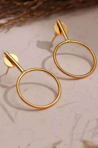 Minimalist geometric studs - gold plated