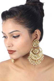 Stunning Chandbalis
