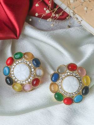 Elegant multi-colour studs 1