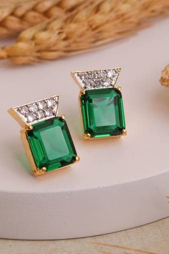 Elegant bottle green studs