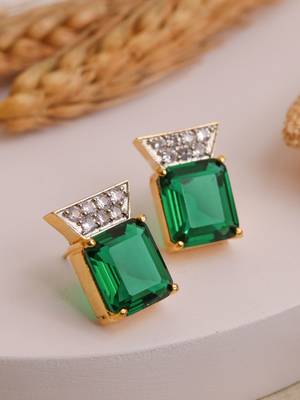 Elegant bottle green studs 3