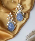 Elegant carving cornflower blue stone earring