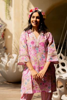 Women's Pink Blue Regular Fit Cotton Floral Foil Printed Kurta With Pant 6