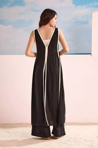 Black & ivory co ord set