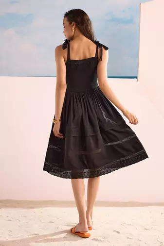 Black short dress