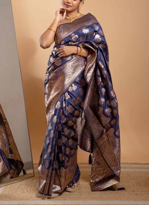 Navy blue zari woven saree with floral motifs and grand border 2
