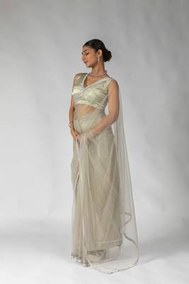 grey embroidered net one minute saree 3