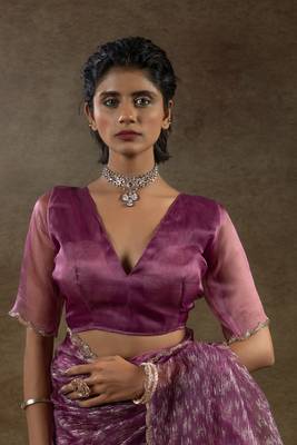 onion pink woven tissue crush one minute saree 5