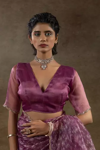 onion pink woven tissue crush one minute saree