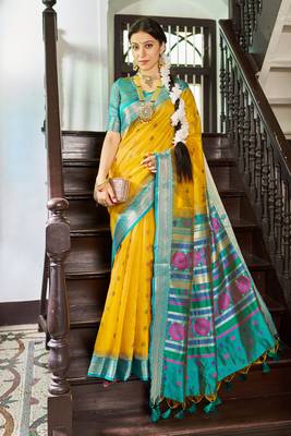 Yellow Elegant Slub Blend linen Thread Work Tassels Saree WIth Blouse 1