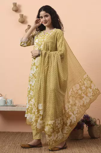 green pure cotton ethnic motifs straight kurta pant set