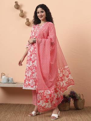pink pure cotton ethnic motifs straight kurta pant set 2