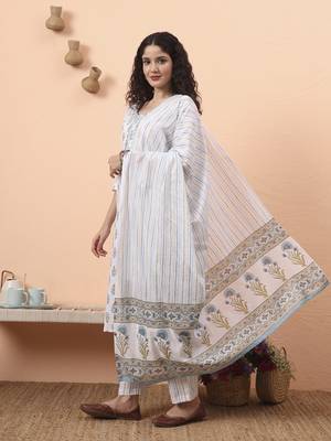 blue and white pure cotton kurta dupatta pant set 2