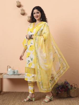 yellow and white floral kantha work straight kurta trouser dupatta set 2