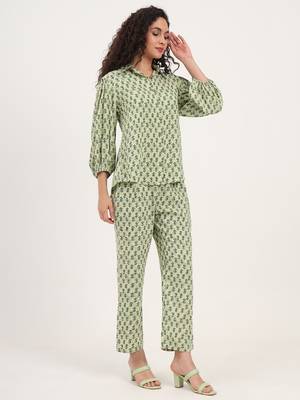 Divena green floral print rayon fabric  shirts pant with crop top three piece set 3