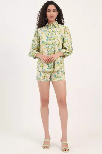 Divena green floral print rayon fabric  shirts shorts with crop top three piece set