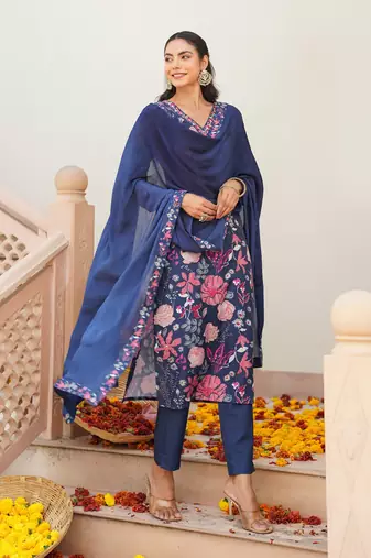 Women blue rayon blend floral printed straight kurta trouser with dupatta