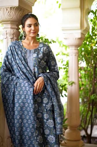 Women blue rayon blend floral printed straight kurta trouser with dupatta