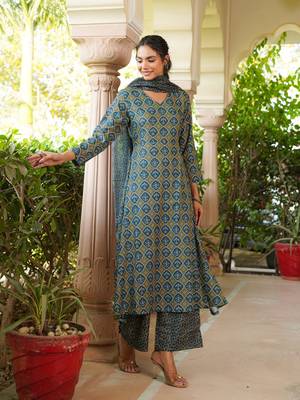 Women olive rayon blend floral printed a-line kurta palazzo with dupatta 5
