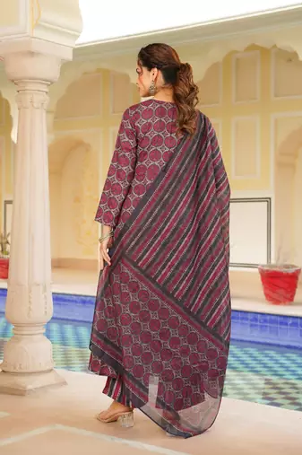 Women pink rayon blend floral printed a-line kurta palazzo with dupatta