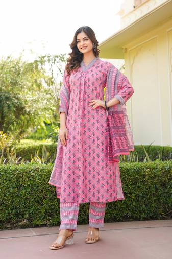 Women pink rayon blend ethnic motifs printed straight kurta trouser with dupatta