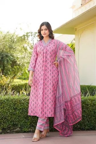 Women pink rayon blend ethnic motifs printed straight kurta trouser with dupatta