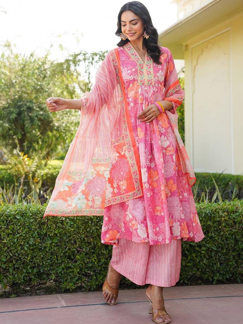 Women pink rayon blend floral printed a-line kurta palazzo with dupatta